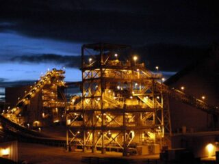Consumo energético en minería del cobre en Chile aumentará un 20,8% hacia 2034, impulsado por producción de concentrados