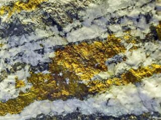 Astra Exploration anuncia hallazgo de vetas de oro y plata de alta ley en Argentina y prepara expansiva campaña de sondajes