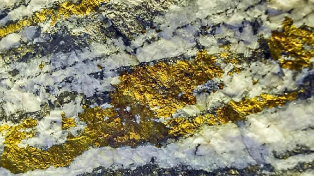 Astra Exploration anuncia hallazgo de vetas de oro y plata de alta ley en Argentina y prepara expansiva campaña de sondajes