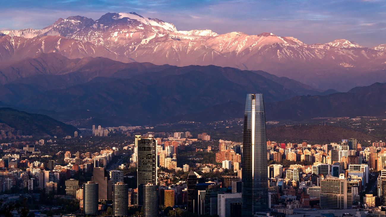 Anglo American y Enel X lanzan ambicioso plan para reemplazar 57 mil calefactores y mejorar la calidad del aire en Santiago