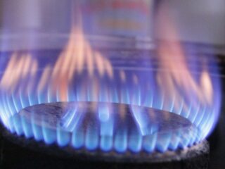 Descubre los Mejores Descuentos en Gas para Combatir el Frío de Invierno en Chile
