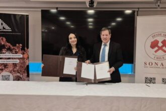Sonami y Aprimin unen fuerzas en nuevo convenio para elevar la seguridad en la pequeña minería