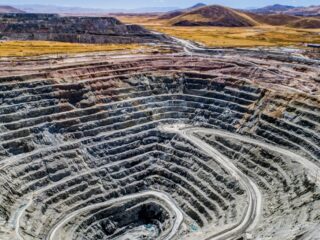 Antapaccay amplía operaciones hasta 2052 con el proyecto Coroccohuayco, asegurando 14,000 toneladas anuales de cobre catódico