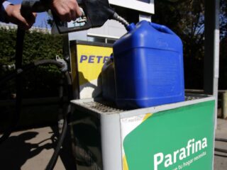 Baja de $4 en parafina alivia costos de calefacción en hogares chilenos durante el invierno