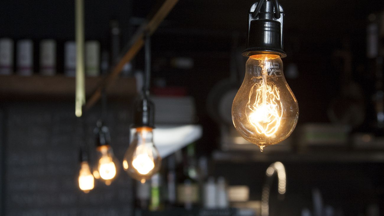 Empresas Eléctricas Refuerzan Preparativos de Invierno: Nuevos Planes de Contingencia para Enfrentar Emergencias Climáticas