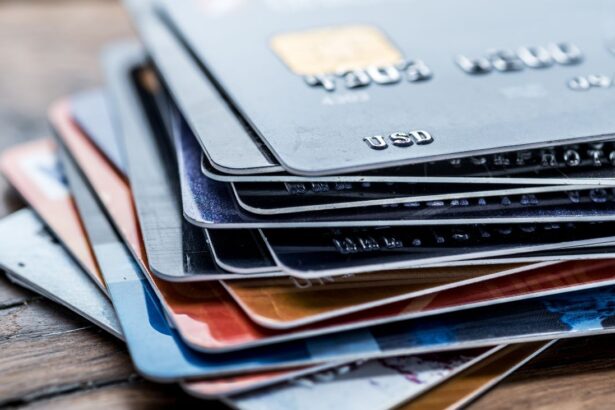 CMF establece nueva fórmula para el pago mínimo en tarjetas de crédito para combatir el sobreendeudamiento