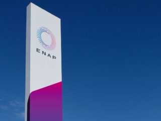 Enap finaliza venta de Sipetrol en Argentina por 41,4 millones de dólares, fortaleciendo su estrategia financiera