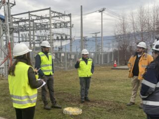 Autoridades inspeccionan ampliación de Central Térmica Tehuelche en Coyhaique para prolongar su vida útil sin aumentar potencia