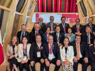 Chile apunta a ser líder global en minería con proyectos de US$83 mil millones y fortalece lazos con Japón en Expo Osaka 2025