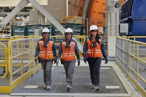 Minera Los Pelambres alcanza el 29% de participación femenina y lidera la inclusión en la industria minera de Chile