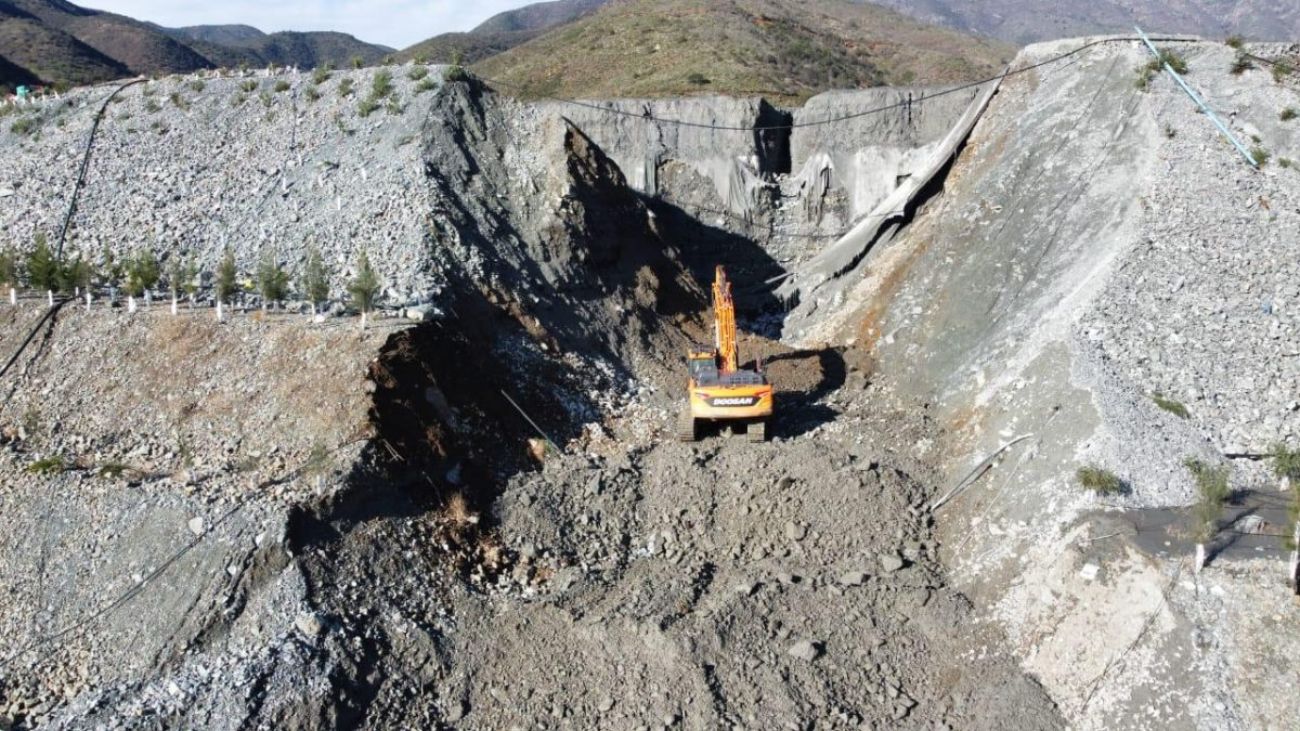 Multa de $51 millones a Minera Las Cenizas tras colapso de relaves en Valparaíso: Fiscalización intensiva asegura protección hídrica