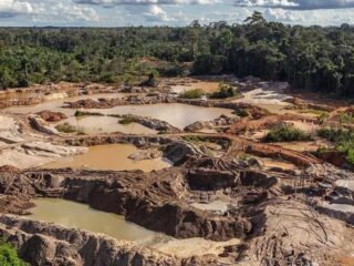 Minería Ilegal en Perú: UIF Revela Movimientos de US$ 2,248 Millones en Tres Años