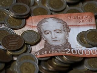 Bono por Hijo 2023: Madres Jubiladas en Chile Podrían Recibir hasta $900 Mil - Descubre Cómo Solicitarlo