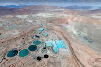 Escondida reporta un aumento del 15.7% en producción de cobre en el primer trimestre de 2025, alcanzando ingresos de $3.827 millones