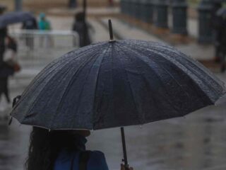 Pronóstico del Tiempo en Chile: Lluvias en el Sur y Rapa Nui este Lunes 23 de Junio, Cielos Nublados en Santiago