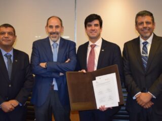 USM y Codelco firman convenio para impulsar la minería sostenible con tecnología de vanguardia en Chile