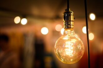 Subsidio Eléctrico 2025: Descubre Cómo Obtener Descuentos en Tu Factura de Luz, Montos y Fechas de Postulación