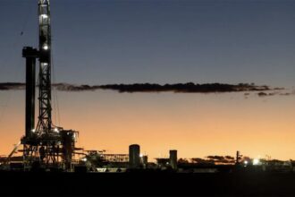 Argentina alcanza superávit comercial energético de US$ 3.015 millones en 2025, impulsado por fuertes exportaciones de petróleo a EE.UU. y Chile