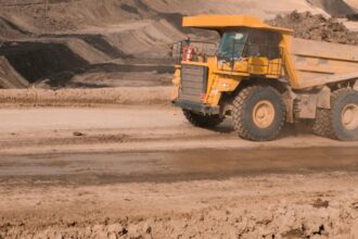 Schwager asegura contrato de $23 mil millones para mantenimiento en Codelco Radomiro Tomic desde 2025