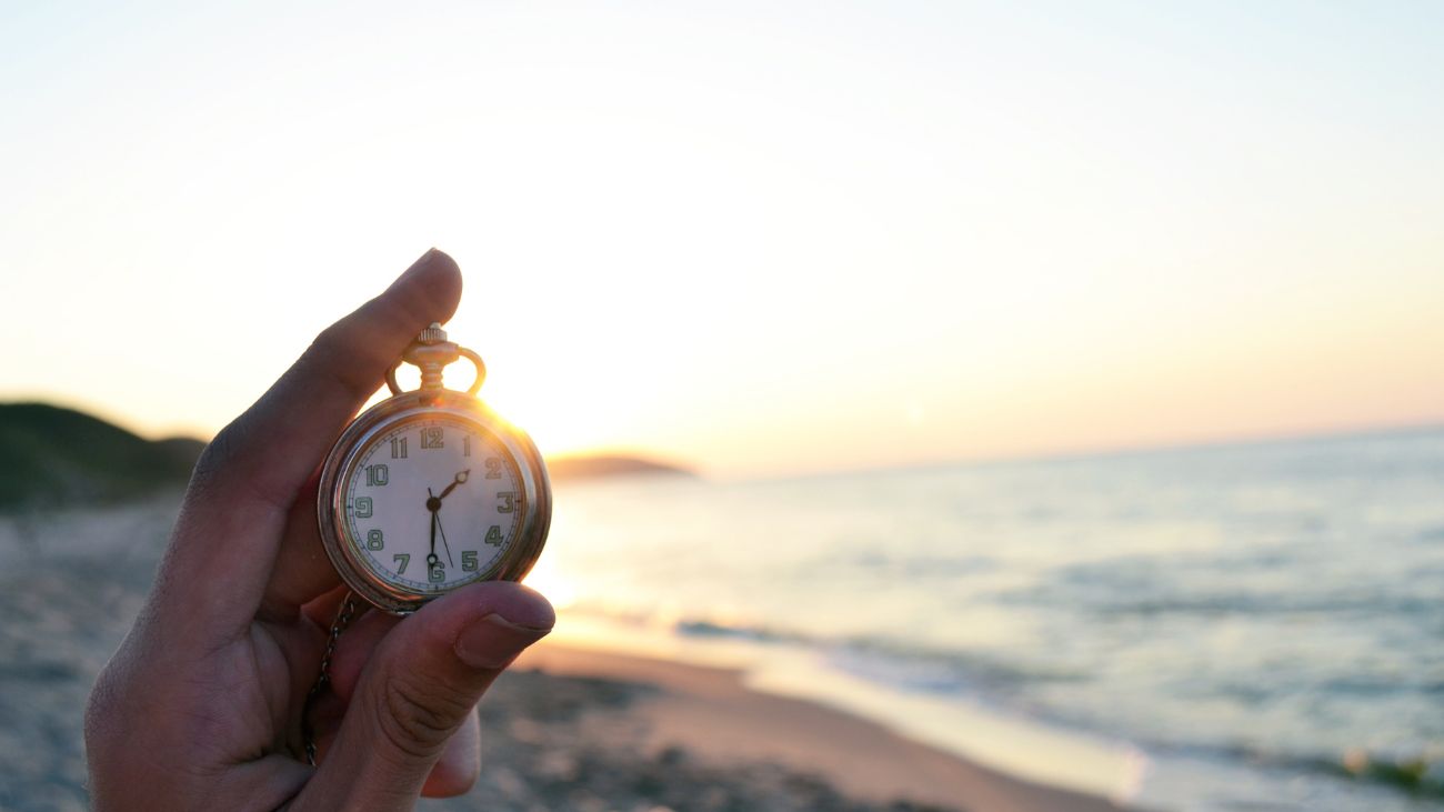 Chile Ajusta su Reloj: Inicio del Horario de Verano el 7 de Septiembre de 2025, Excepciones en Aysén y Magallanes