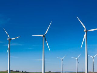 Impacto y Controversia del Nuevo Parque Eólico Alto Los Muermos: Capacidad de 430 MW y Desafíos Ambientales y Sociales