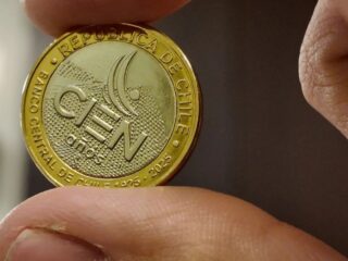 Banco Central de Chile celebra su centenario con nueva moneda de $100: detalles y fecha de circulación