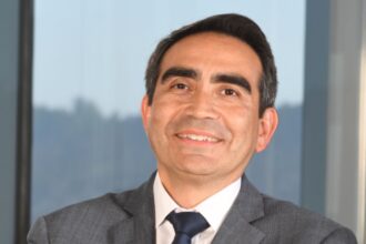 Carlos Espinoza asume como líder de Los Bronces desde agosto: un futuro prometedor en minería sustentable y segura