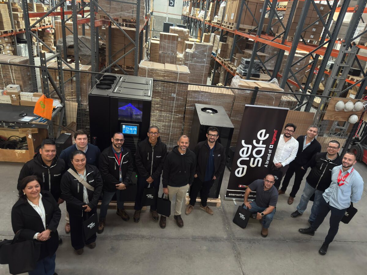 Ejecutivos de Centroamérica visitan Chile para conocer soluciones innovadoras de Legrand Ejecutivos de Centroamérica visitan Chile para conocer soluciones innovadoras de Legrand