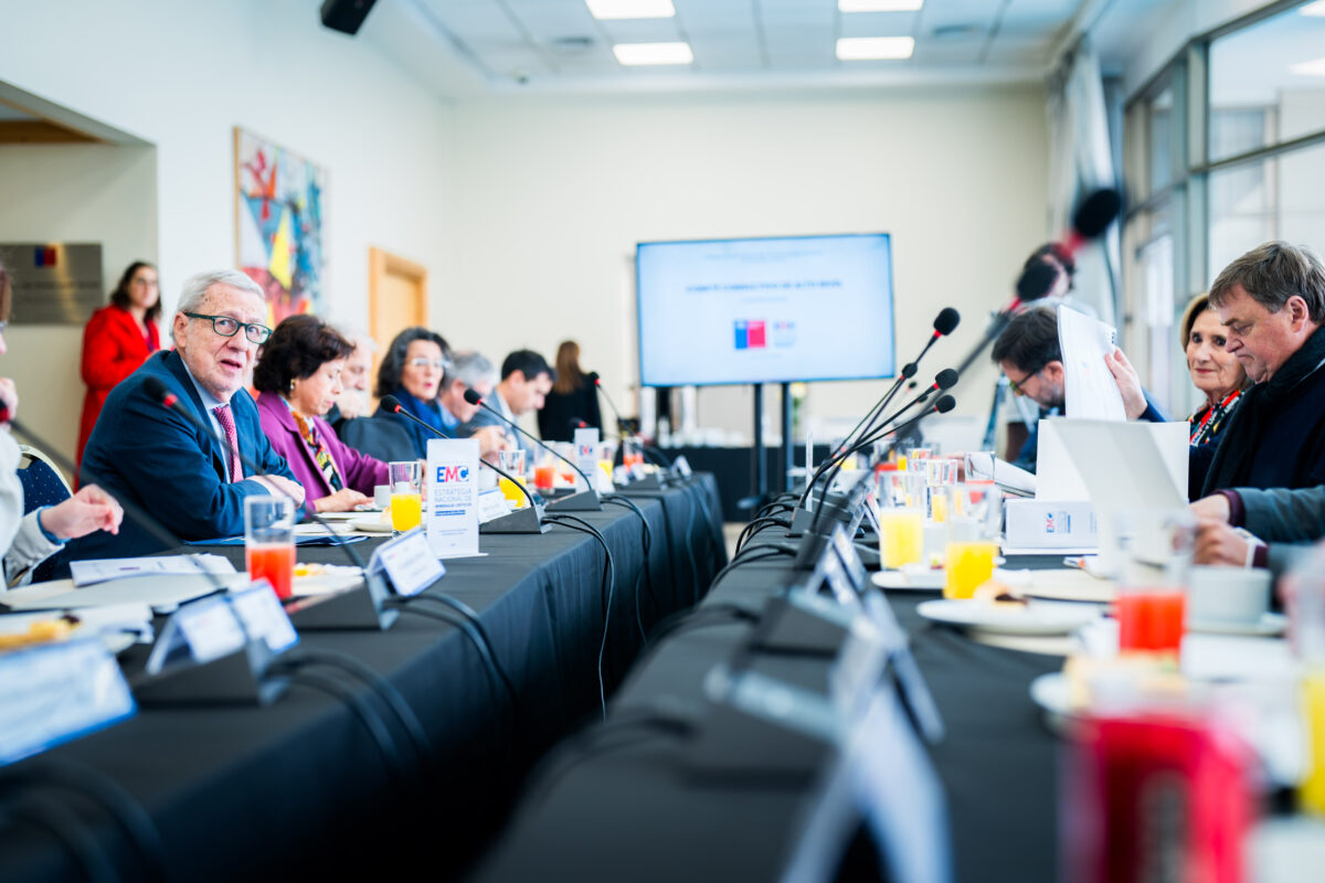 Estrategia de Minerales Críticos entra en fase decisiva con presentación de iniciativas y diálogo entre comités Estrategia de Minerales Críticos entra en fase decisiva con presentación de iniciativas y diálogo entre comités