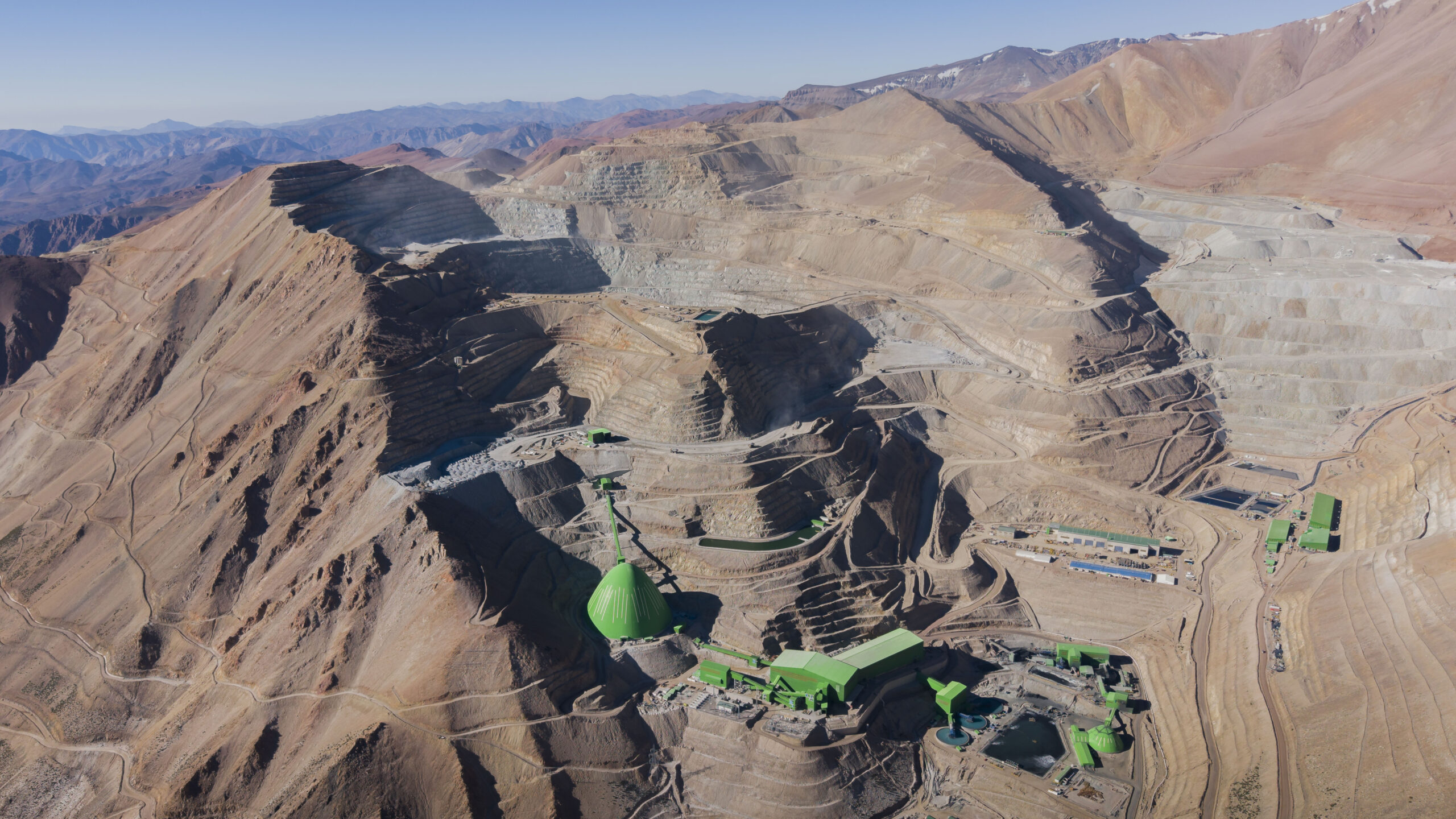 Lundin Mining obtiene aprobación de EIA “Adecuación Operacional Faena Minera Caserones”