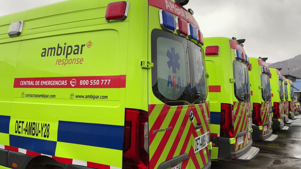 División El Teniente fortalece sistema de emergencias médicas con nuevas ambulancias en sus operaciones División El Teniente fortalece sistema de emergencias médicas con nuevas ambulancias en sus operaciones