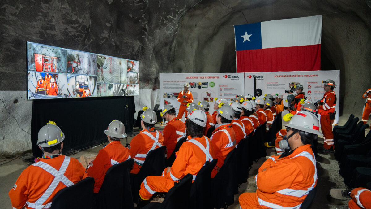 ENAEX y CODELCO realizan la Primera Tronadura Subterránea 100% teleoperada del mundo ENAEX y CODELCO realizan la Primera Tronadura Subterránea 100% teleoperada del mundo