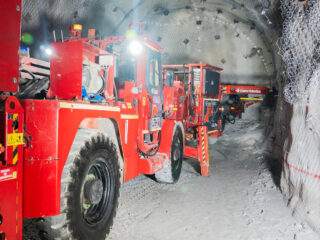 ENAEX y CODELCO realizan la Primera Tronadura Subterránea 100% teleoperada del mundo