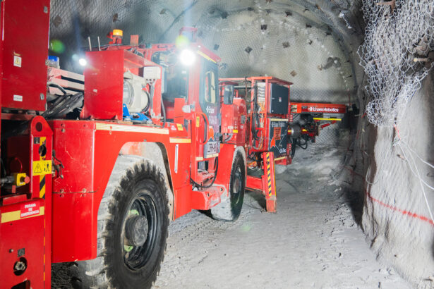 ENAEX y CODELCO realizan la Primera Tronadura Subterránea 100% teleoperada del mundo