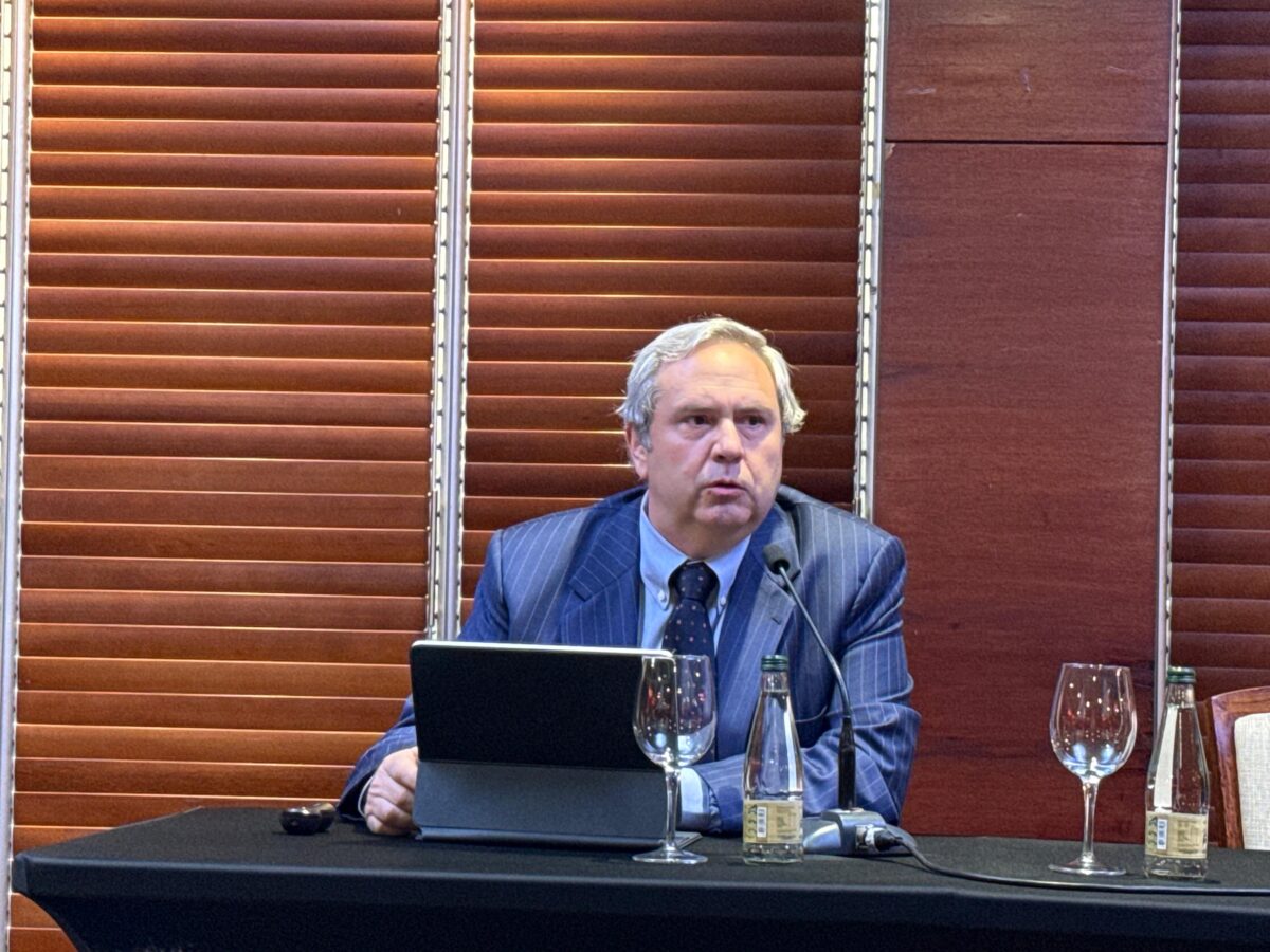 Pedro Correa de BHP expone hoja de ruta de inversiones por US$ 17 billones ante socios de APRIMIN Pedro Correa de BHP expone hoja de ruta de inversiones por US$ 17 billones ante socios de APRIMIN