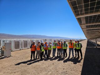AES Andes inicia construcción de 1.325 MW renovables y continúa acelerando el camino hacia la transición energética
