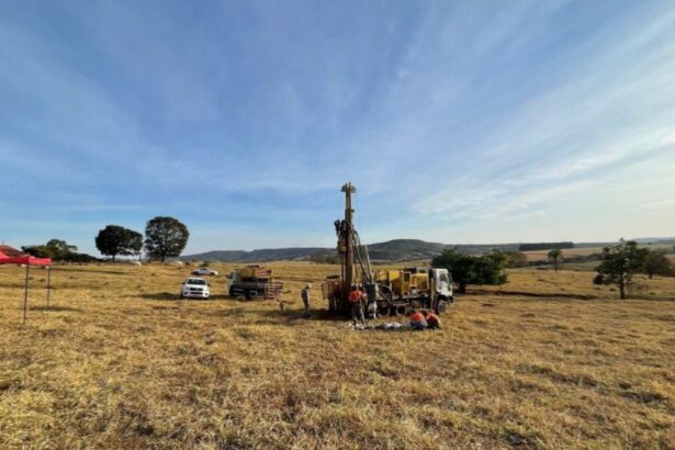 Brasil: Appia adquiere dos nuevas perforadoras de barrena y lanza un nuevo programa de perforación en el objetivo Gaia adyacente a Taygeta y Merope, proyecto PCH REE