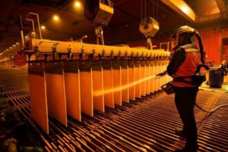 Chile aborda dilema: ¿Cambiar estrategia internacional de exportación de cobre?