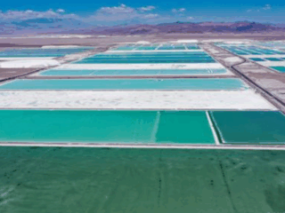 Desafíos chinos y gestiones en "stand-by": acuerdo Codelco-SQM a la espera.