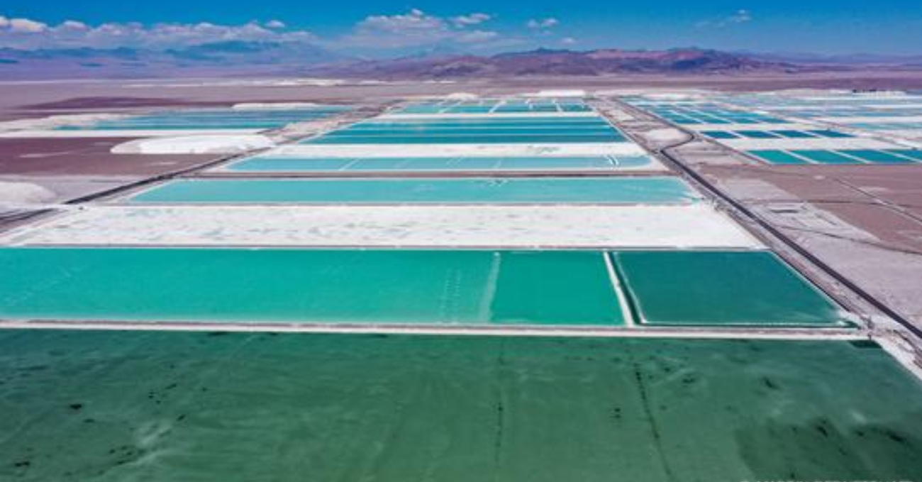 Desafíos chinos y gestiones en "stand-by": acuerdo Codelco-SQM a la espera.