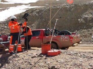 Chile impulsa internacionalización de proveedores mineros hacia Argentina y más países.