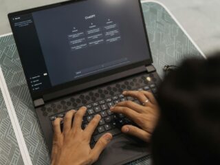 OpenAI refuerza su seguridad tras el impacto de DeepSeek y la expectativa por GPT-5