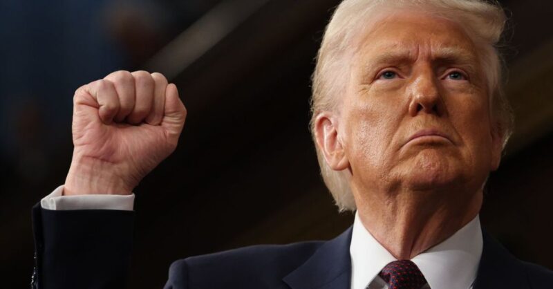 Trump lanza ultimátum a Putin: amenaza con aranceles del 100% si no hay acuerdo sobre Ucrania