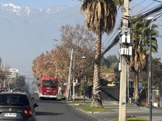 Alerta Ambiental en Santiago este 18 de julio: prohíben uso de leña y aplican restricción a más de 150 mil vehículos