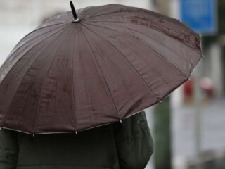Sábado con lluvias y nieve en cinco regiones del país: estas son las localidades afectadas