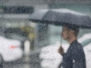 Lluvias regresan esta semana a la zona central: hasta 15 mm en RM y Valparaíso