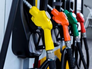 Nuevo ajuste en el precio de combustibles: revisa el valor de bencinas y parafina desde este 3 de julio