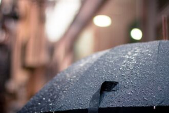 Río atmosférico extremo dejará más de 200 mm de lluvia y afectará a 13 regiones de Chile