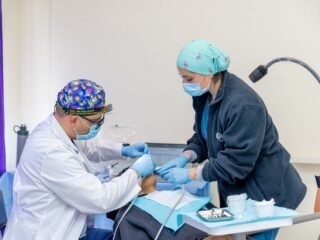 Más de 900 vecinos de Pica y Pozo Almonte recibieron atención especializada en operativo médico