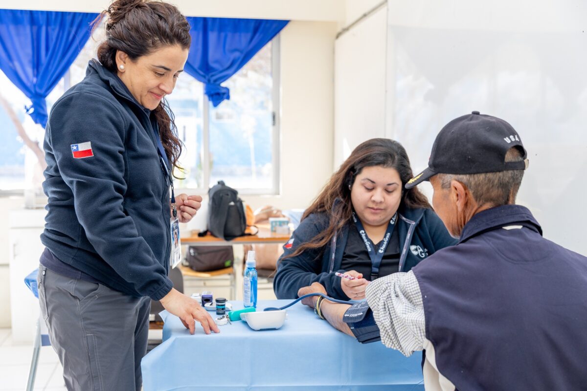 Más de 900 vecinos de Pica y Pozo Almonte recibieron atención especializada en operativo médico Más de 900 vecinos de Pica y Pozo Almonte recibieron atención especializada en operativo médico